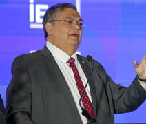 Dino vota no STF por suspensão da rede X e alega soberania nacional