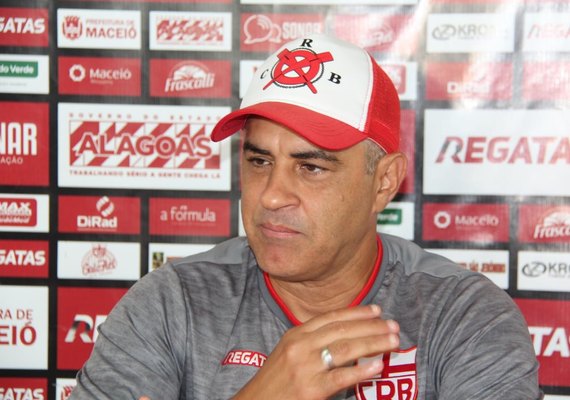 Com dois desfalques, Marcelo Chamusca busca vitória para se manter no CRB