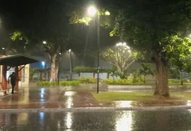 Chuvas persistem em Alagoas até sexta-feira, com risco de alagamentos e deslizamentos
