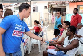Sesau realiza mais de mil atendimentos na Grota do Cigano