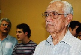 Hélio Lopes, ex-prefeito de Penedo morre em hospital de Maceió