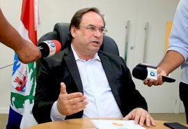 Negado pedido para tirar Luciano Barbosa das urnas