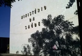 Casos suspeitos de Ebola no Brasil são descartados pelo Ministério da Saúde