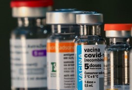 Alagoas recebe mais de 41 mil doses de vacina contra a Covid-19