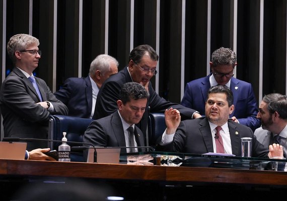 Senado aprova uso do Fundo do Pré-Sal para quitar dívidas do agronegócio