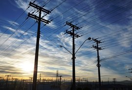 Senado aprova medida provisória que reduz tarifas de energia