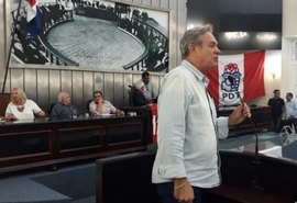 Ronaldo Lessa é aclamado presidente do PDT de Alagoas