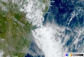 Fim de semana em AL pode ser de chuva e trovoadas, diz Defesa Civil