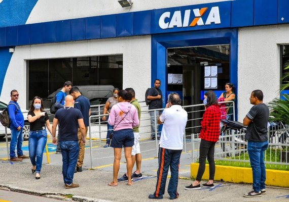 Agências da Caixa não abrem neste sábado (15)