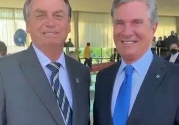 Ao lado de Fernado Collor, Bolsonaro manda recado para os alagoanos