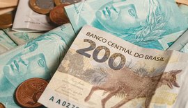 Mais de 20 milhões de pessoas correm o risco de perder o auxílio emergencial