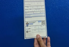 Casal passa a emitir conta de água em novo formato