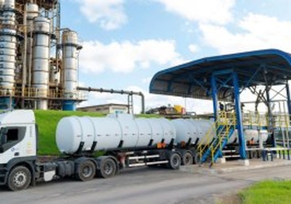 Venda direta de etanol reduz preço nos postos de AL; veja como ficou