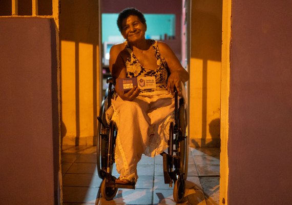 Prefeitura de Santana aplica mais 215 doses da vacina contra Covid-19 porta a porta