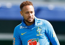 Neymar faz exame decisivo nesta segunda para saber se enfrenta o Marrocos na estreia da Copa