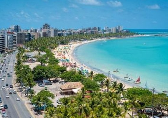 Na fase amarela, Maceió terá reabertura de barracas e presença de ambulantes nas praias