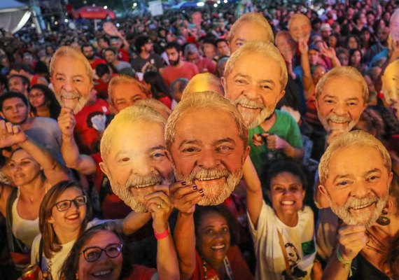 Lula tem mais de 50% dos votos em todos os Estados do Nordeste