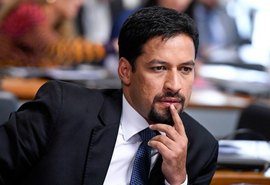 Ataques a Collor escancaram “crise” na campanha de Rodrigo Cunha