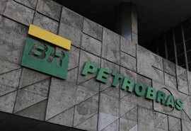 Petrobras reduz preço da gasolina em 5,2% nas refinarias; saiba mais