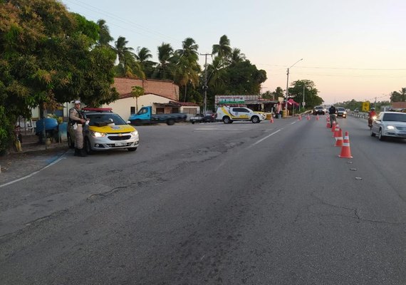 Homem é preso após dirigir na contramão em Marechal Deodoro