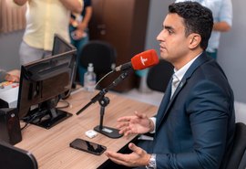 Na estreia do “Bom dia, Prefeito” JHC destaca investimentos nas áreas sociais, de saúde, infraestrutura e meio ambiente