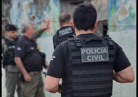 Polícia prende quatro suspeitos em operação contra grupo criminoso