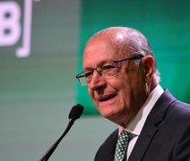 Brasil busca crédito emergencial diante do protecionismo dos EUA