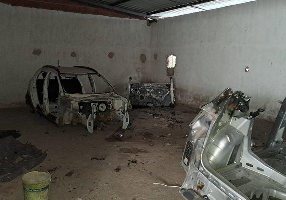 Polícia civil identifica desmanche clandestino de veículos na Av. Fernandes Lima