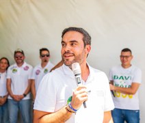 Davi Maia reúne lideranças de 94 municípios e reforça compromissos com AL