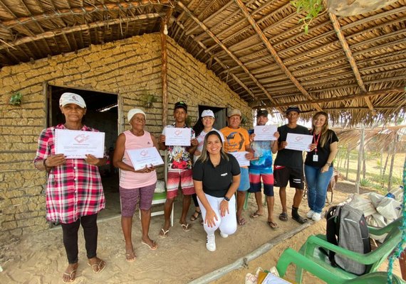 Moradores de comunidade quilombola concluem cursos profissionalizantes da Equatorial AL