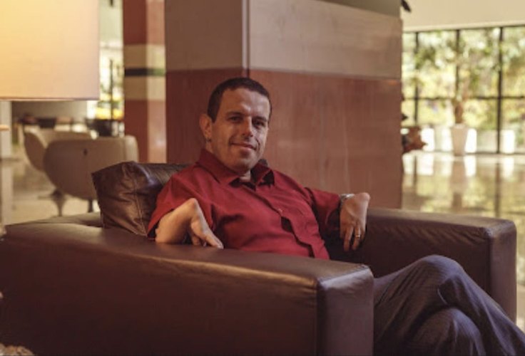 'Guto Alves: A Inspiração de Uma Vida Sem Limites'