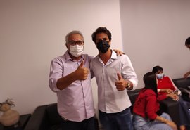Deputado Breno Albuquerque se filia ao MDB Alagoas; veja vídeo