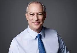 'Bajulador' e 'incompetente': Ciro Gomes rebate Haddad através de redes sociais