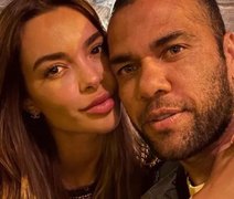 Esposa de Daniel Alves se declara para o ex-jogador nas redes sociais; veja