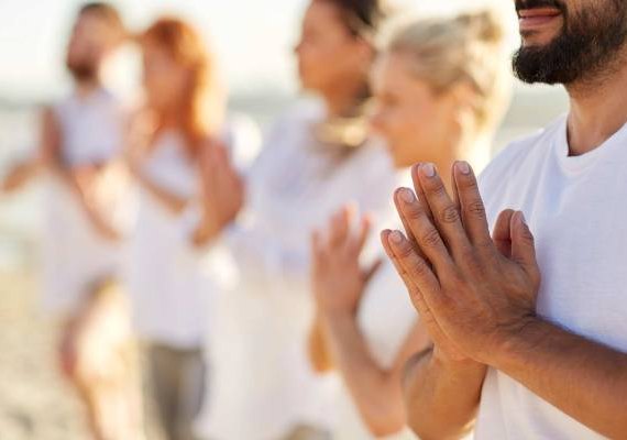 “Meditação pela Paz”: encontro aberto neste sábado na orla de Maceió