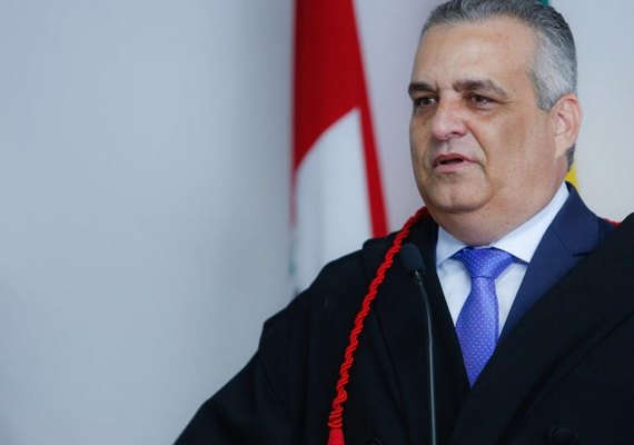 O “não-político” vira favorito na disputa pela prefeitura