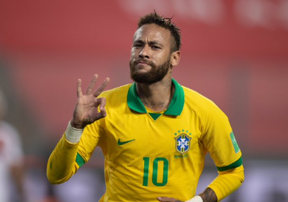 Brasil ganha do Peru de virada nas eliminatórias