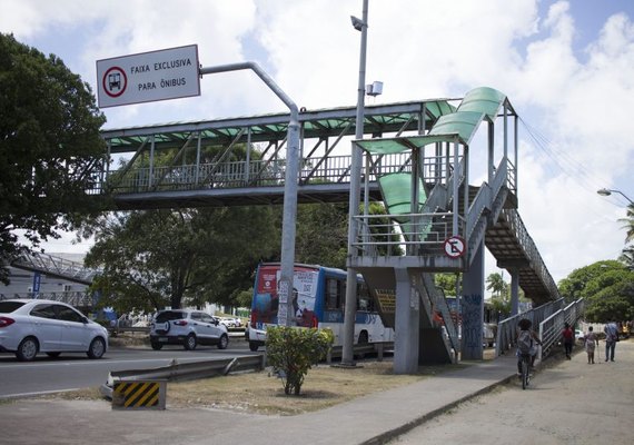 Maceió: Passarela do Canaâ será interditada hoje (20) para reforma