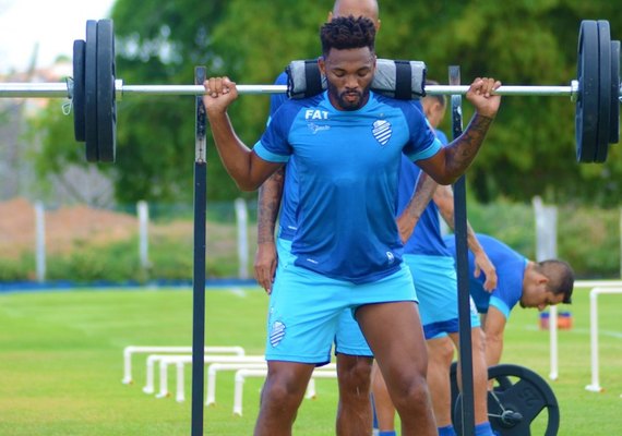 Jean Cléber, volante do CSA, anuncia saída do time