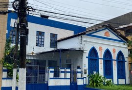 Prefeitura abre abrigo para famílias desalojadas pelas chuvas em Maceió