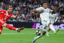 Harry Kane alcança 50 gols na temporada e desponta rumo à Bola de Ouro