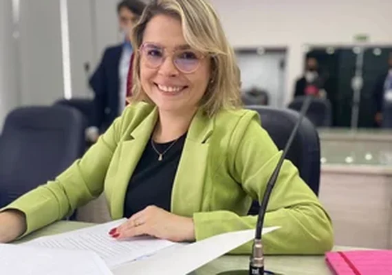 Definida a chapa da oposição em Maceió, com Rafael Brito e Gaby Ronalsa