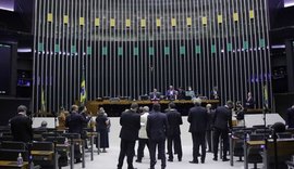 Câmara aprova texto-base de projeto que limita ICMS dos combustíveis