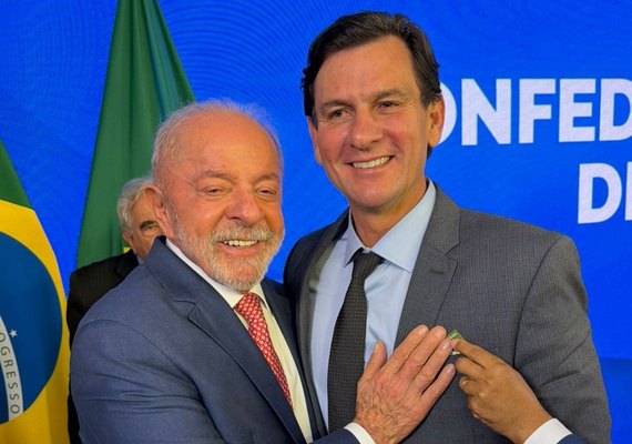 Acordo com UE pode impulsionar exportações e indústria em AL