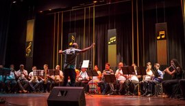 Aulas de música no Cenarte vêm mudando a vida de alunos cegos