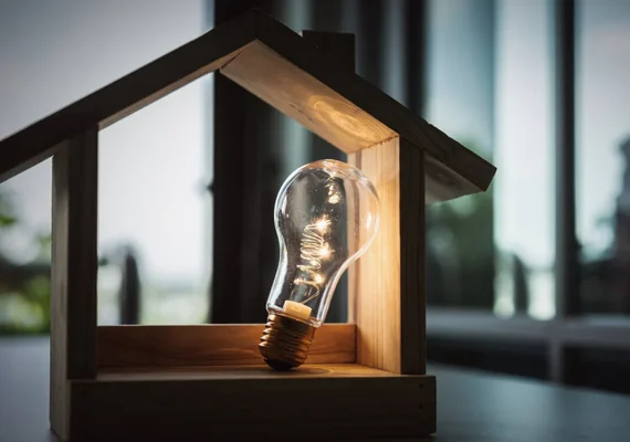 6 dicas para economizar energia elétrica durante o verão