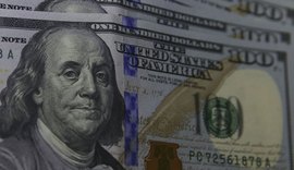 Dólar sobe para R$ 4,66 em dia de tensão externa