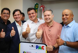 Renan Filho celebra investimentos do PAC Saúde e ampliação da rede básica em Alagoas