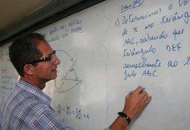 Inscrições para docentes efetivos em readaptação funcional estão abertas até o próximo dia 19 de novembro