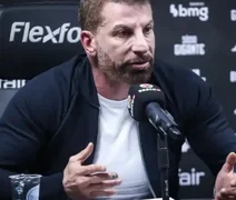 Pedrinho explica saída de Renato do Vasco e critica postura do treinador